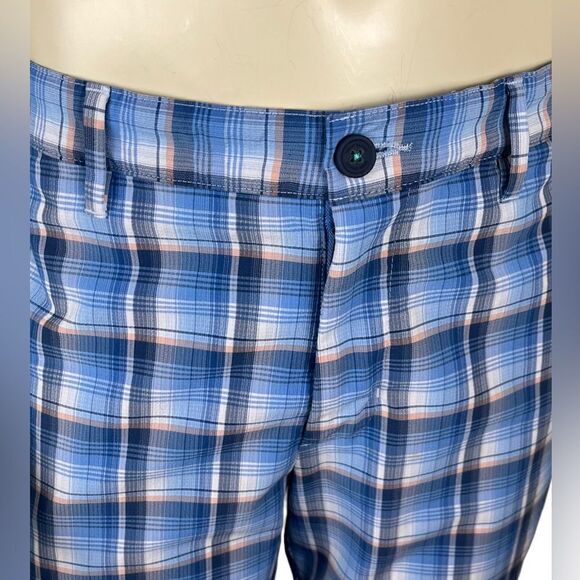 Tommy Bahama Blue Plaid Flat Front Bermuda Shorts Size 34 Like New Condition - Picture 2 of 9